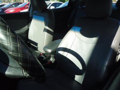 2013 Hyundai ELANTRA Limited   - Photo 12 - Van Nuys, CA 91405