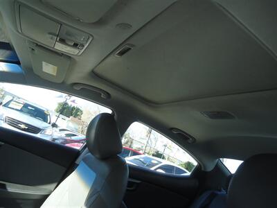 2013 Hyundai ELANTRA Limited   - Photo 19 - Van Nuys, CA 91405