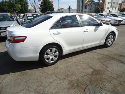 2007 Toyota Camry LE   - Photo 6 - Van Nuys, CA 91405
