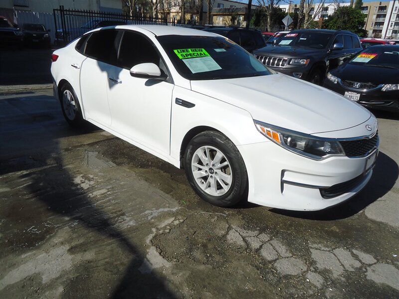 2016 Kia Optima LX   - Photo 1 - Van Nuys, CA 91405