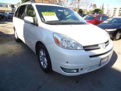 2005 Toyota Sienna XLE 7 Passenger Van