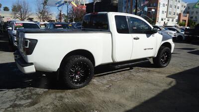 2008 Nissan Titan XE   - Photo 4 - Van Nuys, CA 91405