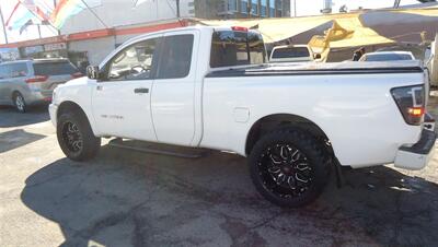 2008 Nissan Titan XE   - Photo 8 - Van Nuys, CA 91405