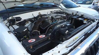 2002 Toyota Tacoma PreRunner V6   - Photo 18 - Van Nuys, CA 91405