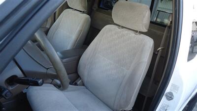 2002 Toyota Tacoma PreRunner V6   - Photo 16 - Van Nuys, CA 91405