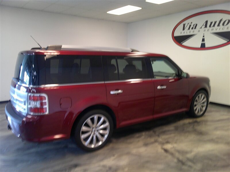 2016 Ford Flex Limited - Photo 8 - Spencerport, NY 14559