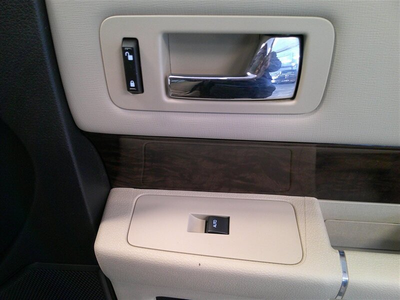 2016 Ford Flex Limited - Photo 42 - Spencerport, NY 14559