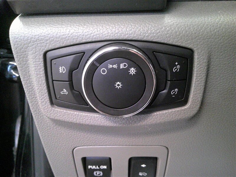 2018 Ford F-150 XLT - Photo 26 - Spencerport, NY 14559