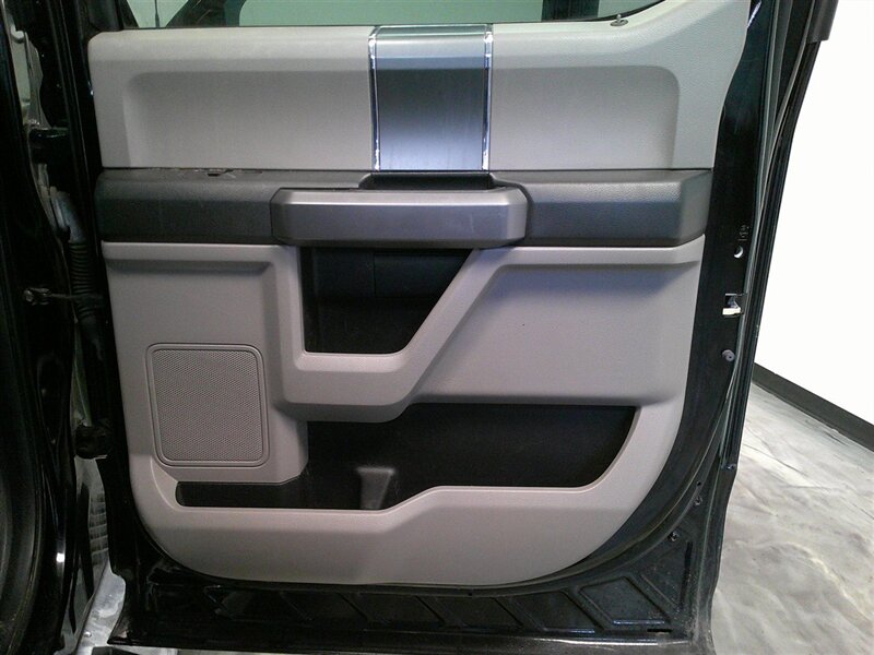 2018 Ford F-150 XLT - Photo 38 - Spencerport, NY 14559