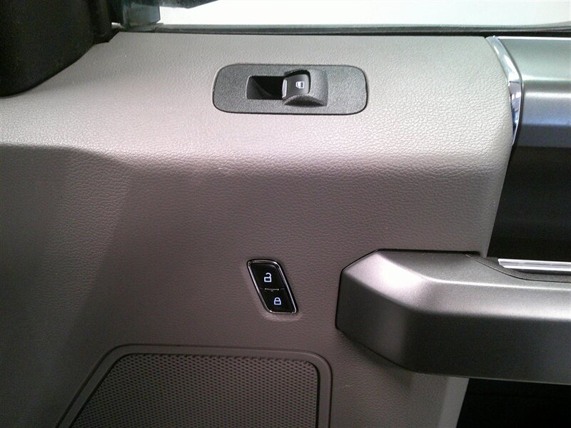 2018 Ford F-150 XLT - Photo 35 - Spencerport, NY 14559