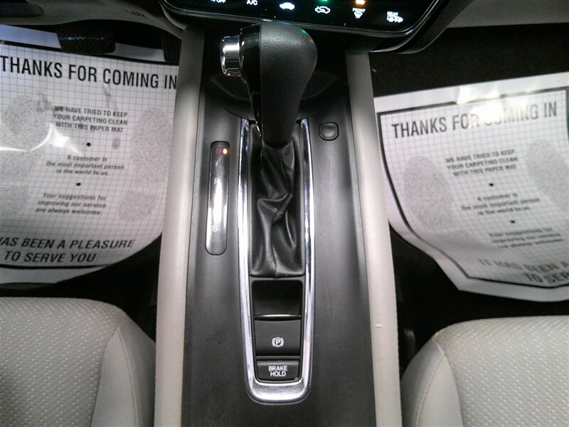 2017 Honda HR-V EX - Photo 17 - Spencerport, NY 14559