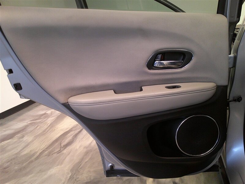 2017 Honda HR-V EX - Photo 28 - Spencerport, NY 14559