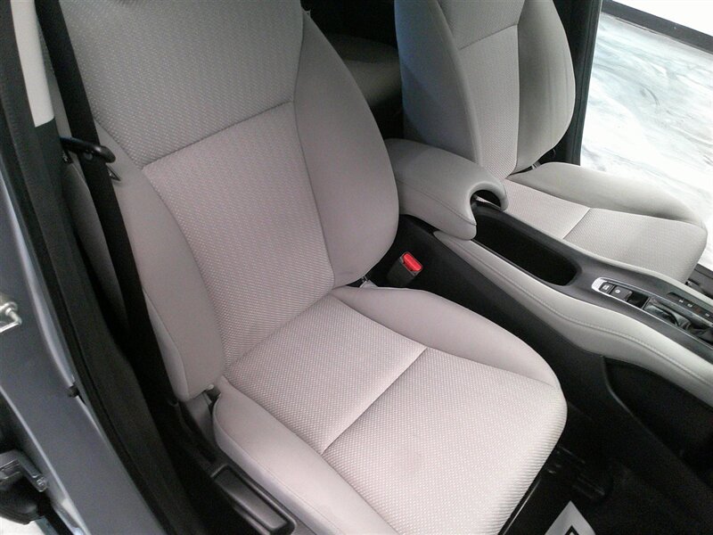 2017 Honda HR-V EX - Photo 20 - Spencerport, NY 14559