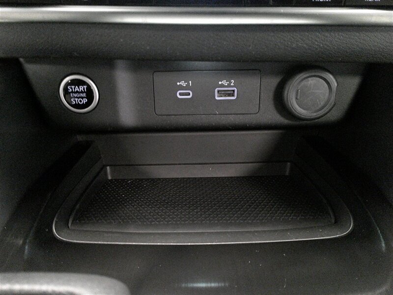 2022 Nissan Rogue SV - Photo 27 - Spencerport, NY 14559