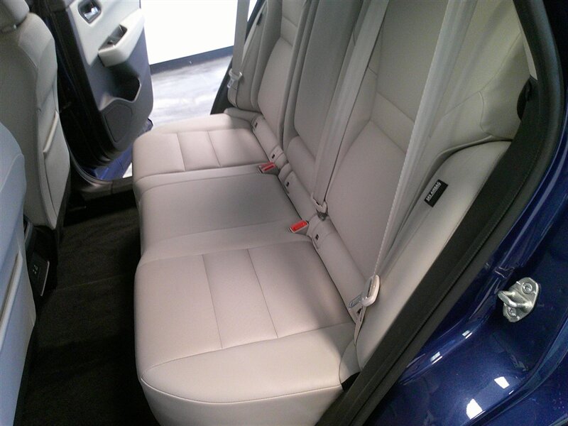 2022 Nissan Rogue SV - Photo 34 - Spencerport, NY 14559