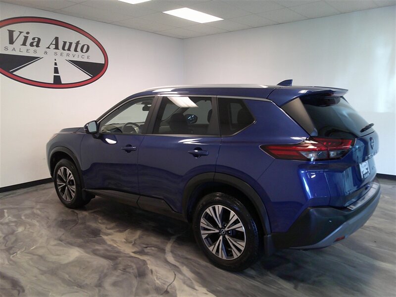 2022 Nissan Rogue SV - Photo 12 - Spencerport, NY 14559