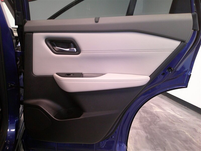 2022 Nissan Rogue SV - Photo 42 - Spencerport, NY 14559