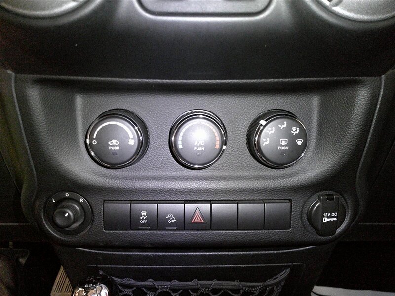 2012 Jeep Wrangler Sport - Photo 18 - Spencerport, NY 14559