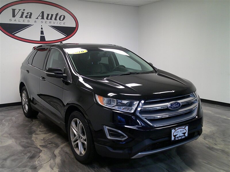 2016 Ford Edge Titanium  