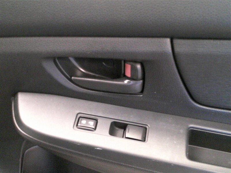 2013 Subaru Impreza 2.0i - Photo 30 - Spencerport, NY 14559