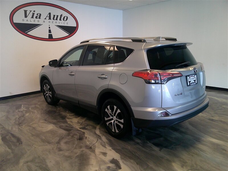 2017 Toyota RAV4 LE - Photo 12 - Spencerport, NY 14559