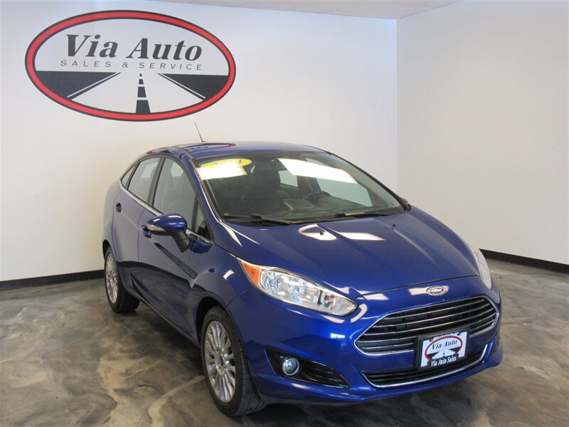 2014 Ford Fiesta Titanium   - Photo 1 - Spencerport, NY 14559