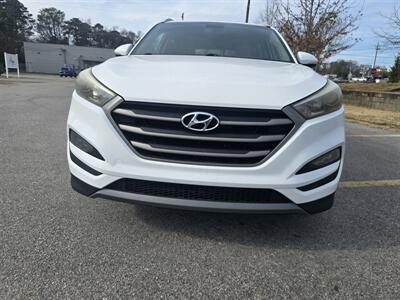 2016 Hyundai Tucson Sport   - Photo 2 - Columbia, SC 29210