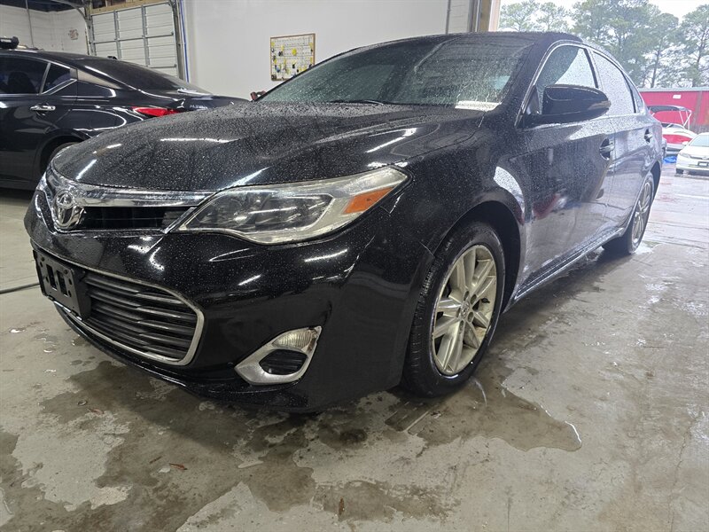 2013 Toyota Avalon XLE