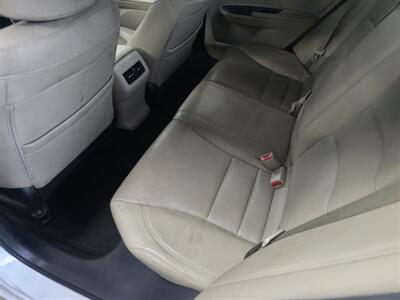 2015 Honda Accord EX-L - Photo 11 - Columbia, SC 29210