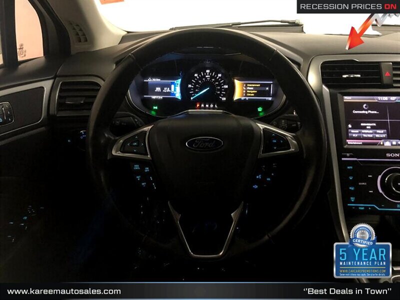 2013 Ford Fusion Hybrid Titanium photo