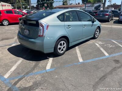 2013 Toyota Prius   - Photo 7 - Visalia, CA 93292