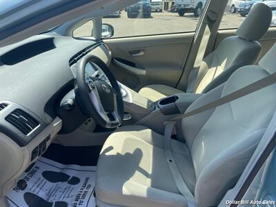 2013 Toyota Prius   - Photo 10 - Visalia, CA 93292