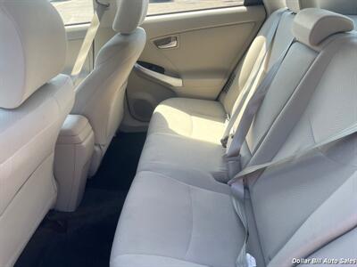 2013 Toyota Prius   - Photo 11 - Visalia, CA 93292