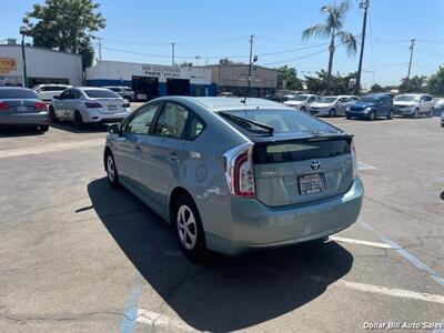 2013 Toyota Prius   - Photo 5 - Visalia, CA 93292