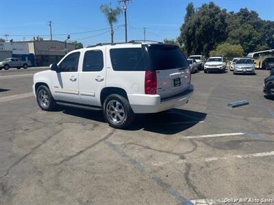 2011 GMC Yukon SLT   - Photo 5 - Visalia, CA 93292