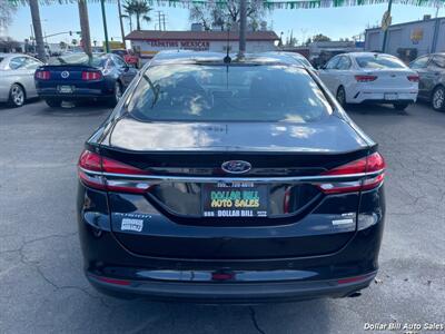 2017 Ford Fusion SE   - Photo 6 - Visalia, CA 93292