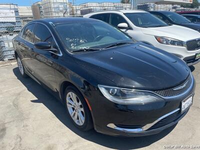 2016 Chrysler 200 Limited   - Photo 3 - Visalia, CA 93292
