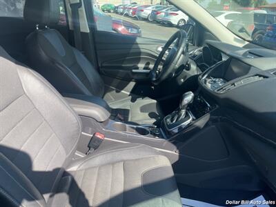 2013 Ford Escape Titanium   - Photo 14 - Visalia, CA 93292