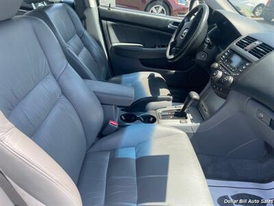 2005 Honda Accord EX w/Leather   - Photo 14 - Visalia, CA 93292