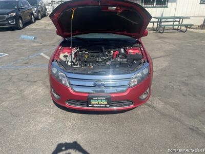 2011 Ford Fusion SE   - Photo 9 - Visalia, CA 93292