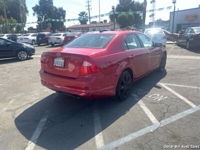 2011 Ford Fusion SE   - Photo 7 - Visalia, CA 93292