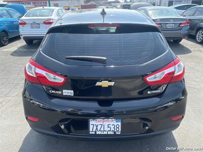 2017 Chevrolet Cruze Premier Auto   - Photo 6 - Visalia, CA 93292