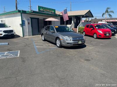 2008 Ford Fusion I4 SE   - Photo 1 - Visalia, CA 93292