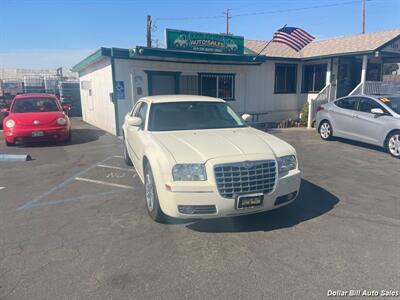 2009 Chrysler 300 Series Touring   - Photo 2 - Visalia, CA 93292