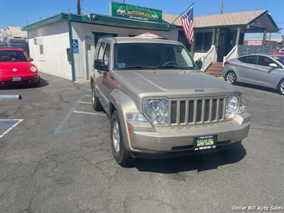 2010 Jeep Liberty Sport   - Photo 2 - Visalia, CA 93292