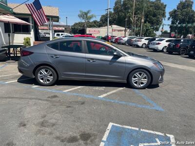 2020 Hyundai ELANTRA SEL   - Photo 8 - Visalia, CA 93292