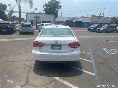 2012 Volkswagen Passat SE PZEV   - Photo 4 - Visalia, CA 93292