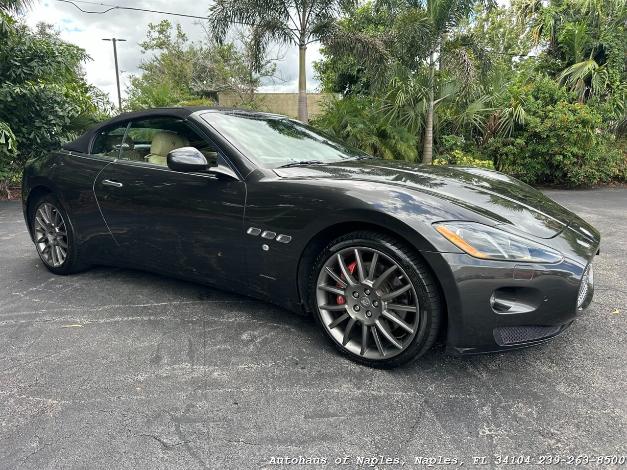 2017 Maserati GranTurismo   - Photo 2 - Naples, FL 34104