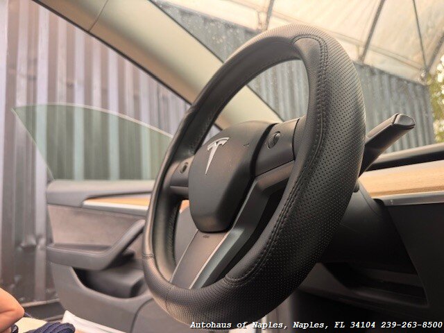 2022 Tesla Model 3 Long Range   - Photo 4 - Naples, FL 34104