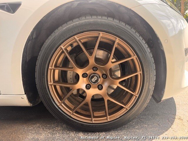 2022 Tesla Model 3 Long Range   - Photo 14 - Naples, FL 34104